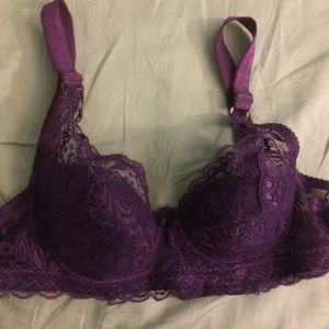 NWOT Convertible Plunge Lacy Bra 32C/34C